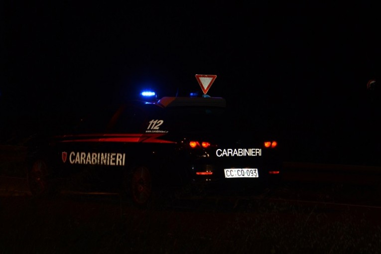 carabinieri_radiomobile_tuscania_notte-765x510