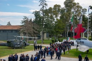 momento dell'apertura della base